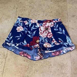 Boho Floral Ruffle Hem Pull On Shorts Blue Cottagecore Beach Vacation Size Small
